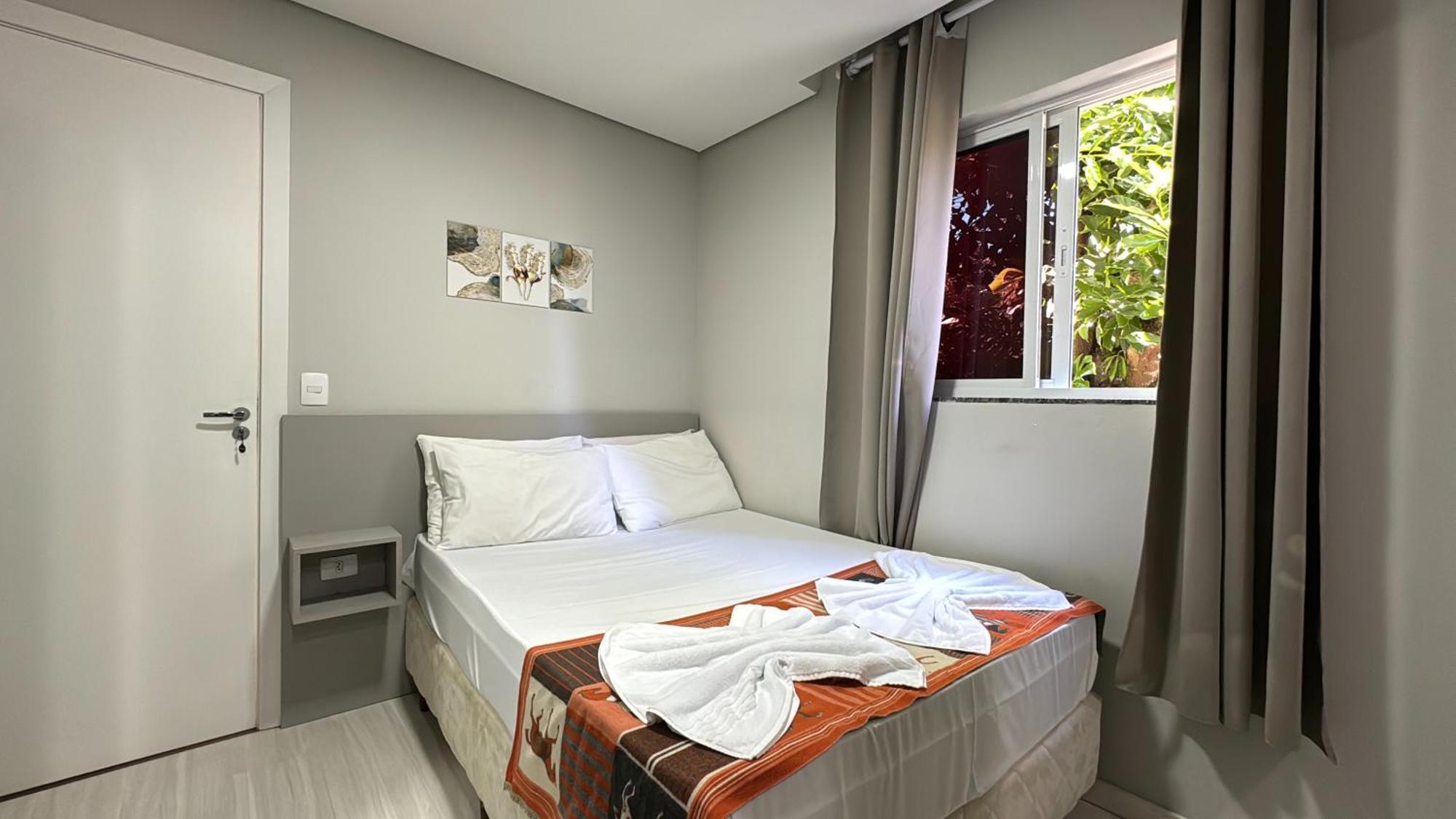 4- Studio Para Casal. Otima Localizacao Curitiba Ngoại thất bức ảnh